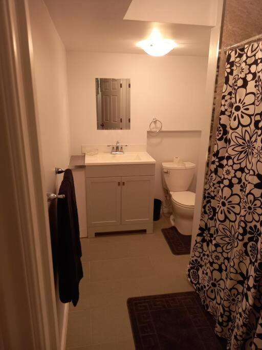 Adorable Private Suite In Ajax, Unique 2 Story Dış mekan fotoğraf