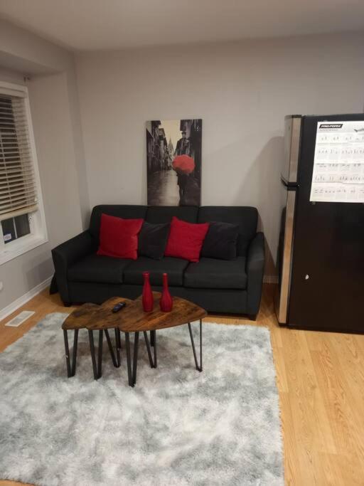 Adorable Private Suite In Ajax, Unique 2 Story Dış mekan fotoğraf