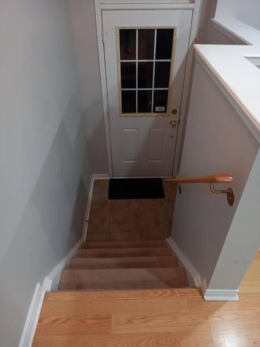 Adorable Private Suite In Ajax, Unique 2 Story Dış mekan fotoğraf
